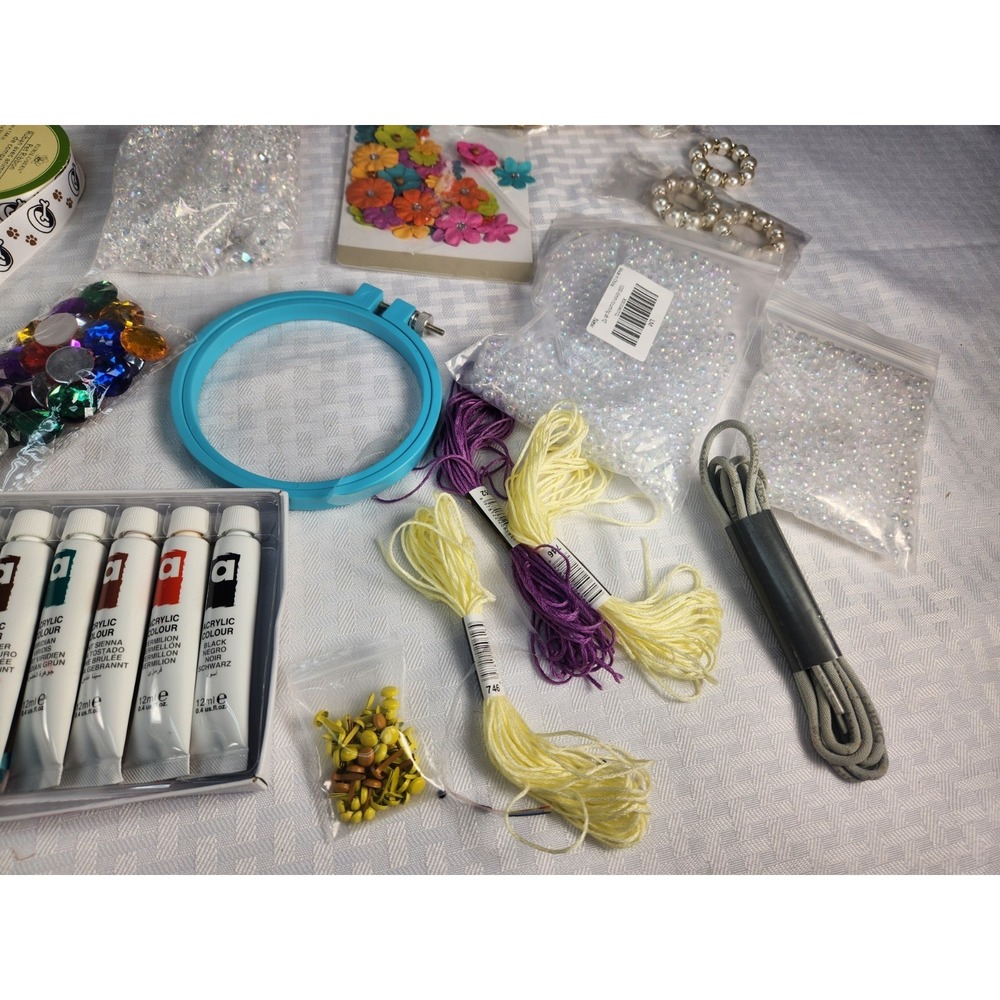 Lot of Mixed Craft Supplies New & Used Assorted Paint, Scrapbooking, Sewing Etc - Picture 4 of 13